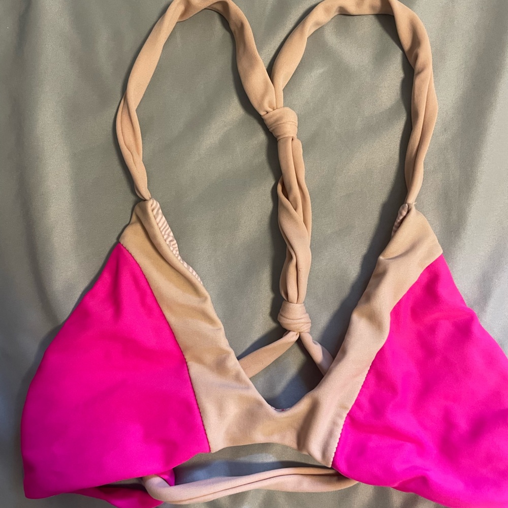 Acacia top M